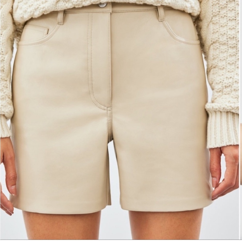 Aritzia Wilfred Melina 5” Faux Leather Shorts 0 - Picture 1 of 8